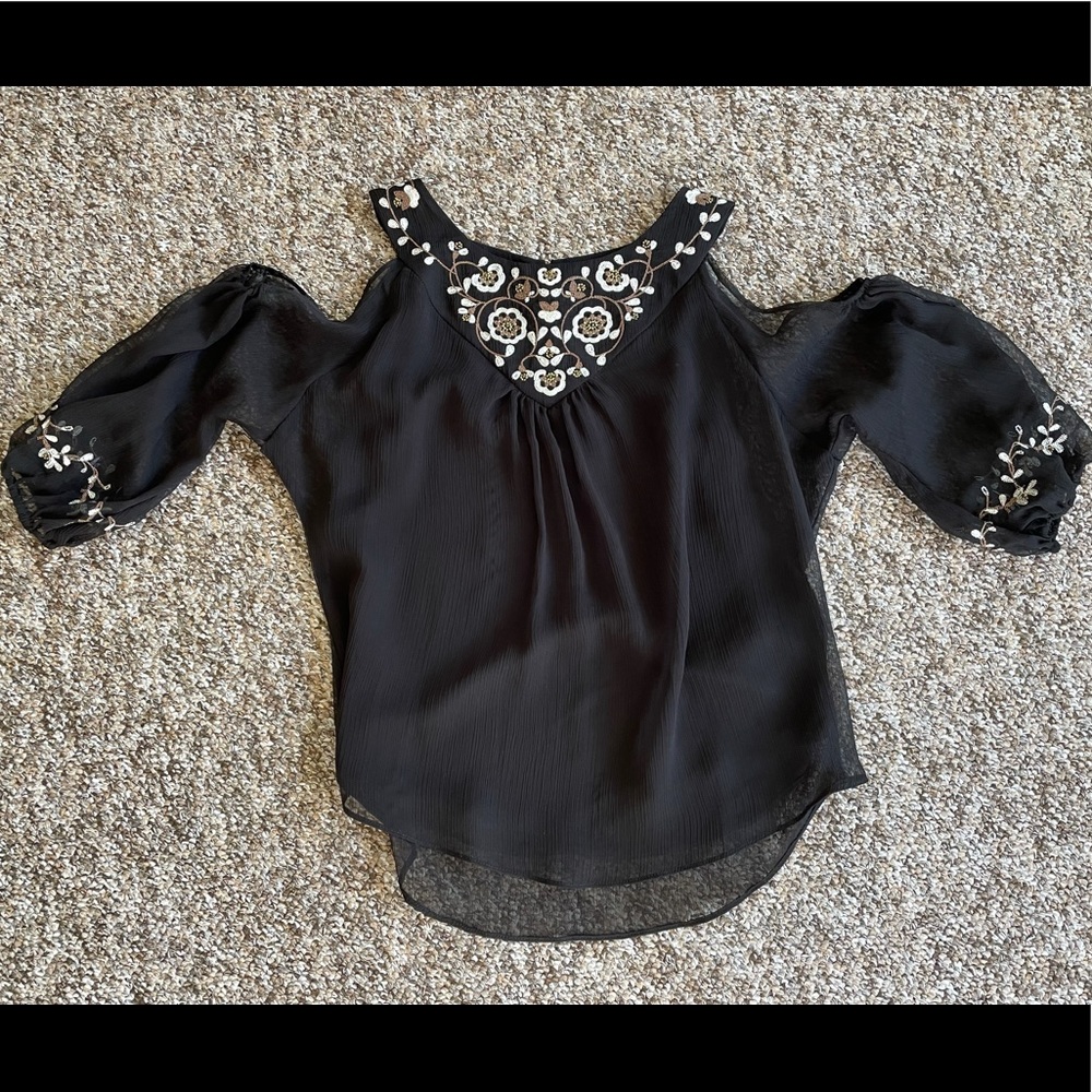 White House Black Market Off the Shoulder Top